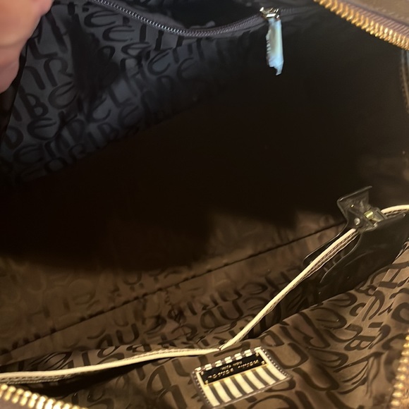 Henri Bendel Centennial Stripe Weekend Duffle - EXCELLENT Condition. - Picture 9 of 12